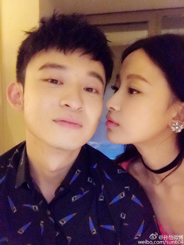 不到30身价过亿的明星 有拼爹的有的靠老公也有靠自己的