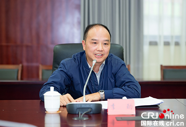 图片默认标题_fororder_四川省委宣传部副部长,省文资办主任李酌讲话