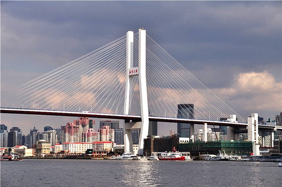 开体制先河 上海曾利用外资32亿美元推进城市建设