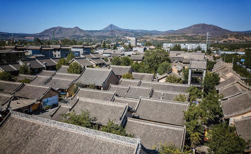 袁家村：40年发展步伐与改革同频