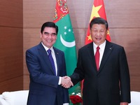 習近平會見土庫曼斯坦總統別爾德穆哈梅多夫