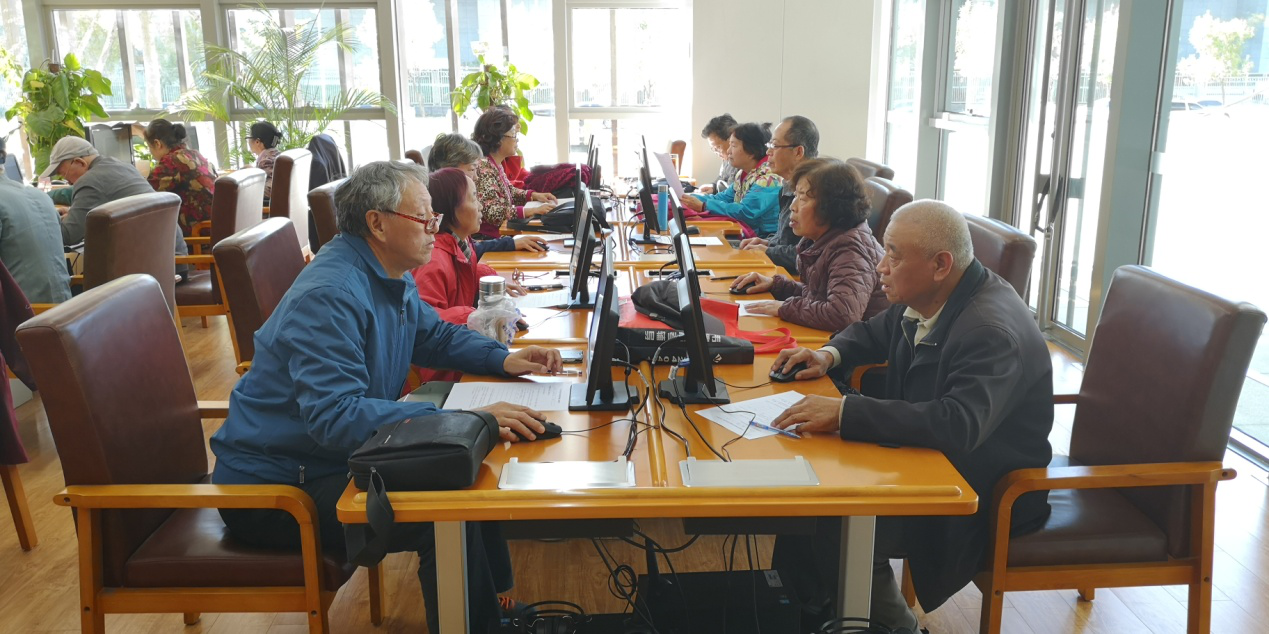 遼寧省圖書館舉辦第三屆老年人電腦大賽