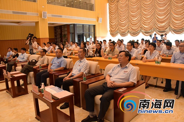 【旅遊房産】【即時快訊】三亞首家高校院士工作站揭牌 助全域旅遊建設 【旅遊房産】【即時快訊】三亞首家高校院士工作站揭牌 助全域旅遊建設