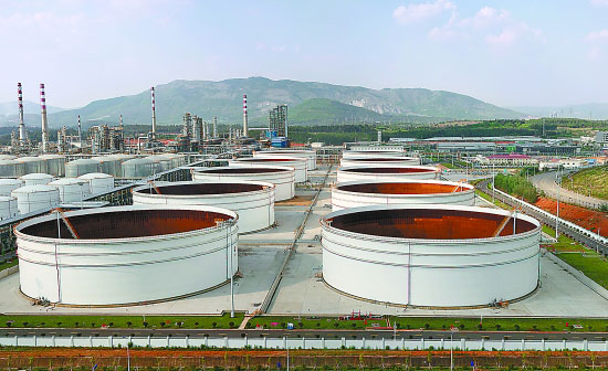 【国际在线首页列表+中国经济传奇】中缅油气管道：惠及沿线民生 保障能源安全