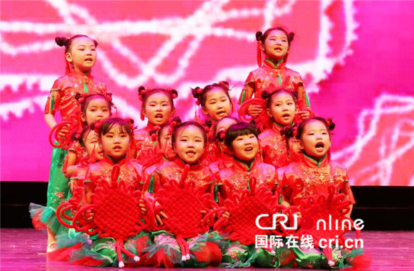 (供稿 南京)“蒲公英”第十七届连云港市青少年艺术大赛圆满闭幕 (供稿 南京)“蒲公英”第十七届连云港市青少年艺术大赛圆满闭幕