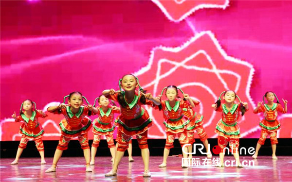 (供稿 南京)“蒲公英”第十七届连云港市青少年艺术大赛圆满闭幕 (供稿 南京)“蒲公英”第十七届连云港市青少年艺术大赛圆满闭幕