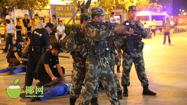 末尾有圖【瓊島先鋒圖文列表】【即時快訊】轟動全城的三亞火車站反恐演練現場實圖來了 末尾有圖【瓊島先鋒圖文列表】【即時快訊】轟動全城的三亞火車站反恐演練現場實圖來了