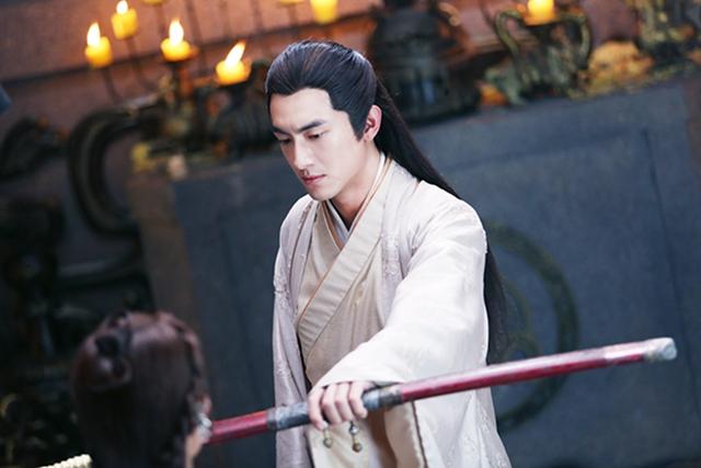 林更新《楚乔传》赠残虹剑 力助赵丽颖谍者生涯