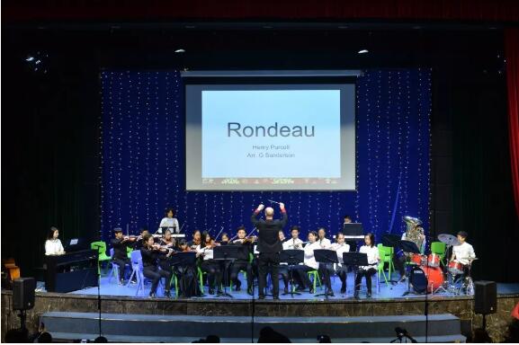 从公立学校小透明，到双语学校拿6位数奖学金，是种什么样的体验？