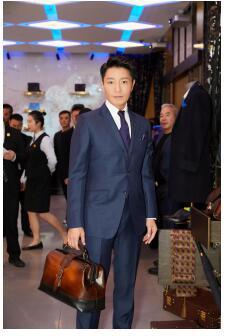 足不出户享受欧洲最新潮流时尚 尽在欧悦· 中国