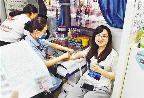 【社会民生】去年重庆市31万余人次献血 “这是一份责任”