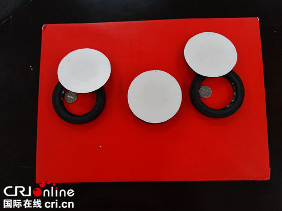 已過審【法制安全】街頭設“人人寶”騙局7人落網 受騙者快報案