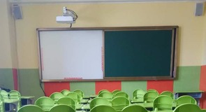 教室內