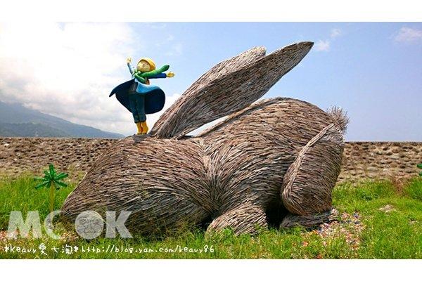 台湾东海岸必拍装置艺术 几米遇上彩绘木头羊