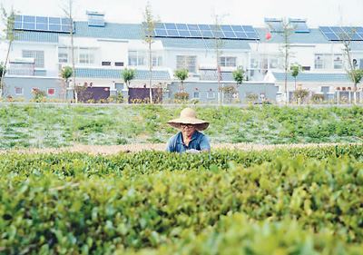 中国注重民生赢得世界点赞