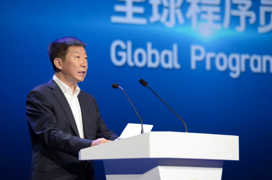 陕西省人民政府副省长赵刚出席发表致辞(摄影 张崇宁)