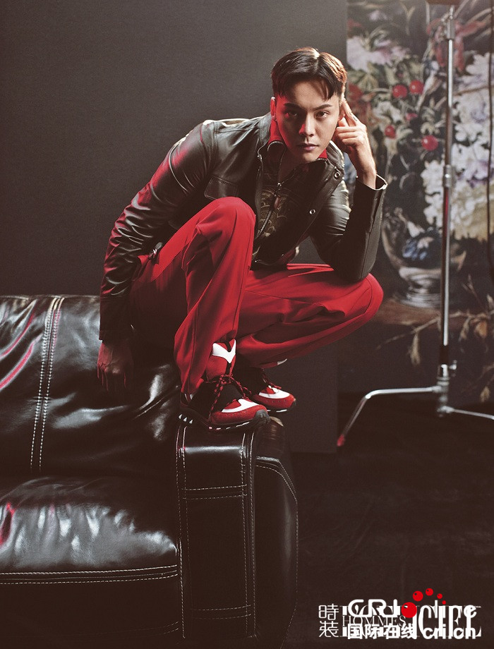 图片默认标题_fororder_陈伟霆稿件配图5