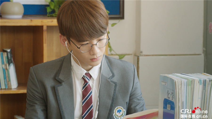 图片默认标题_fororder_白敬亭1