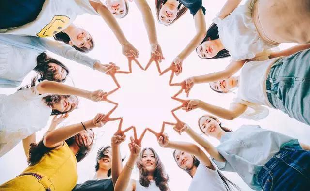 浙大史上颜值最高毕业照爆出 全是美女学霸 浙大史上颜值最高毕业照爆出 全是美女学霸