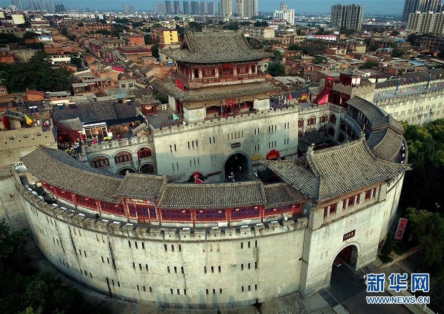 千年帝都览胜景 请君俯瞰洛阳城