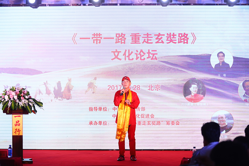 六小龄童将拍纪录片《西游记》师徒四人再聚首