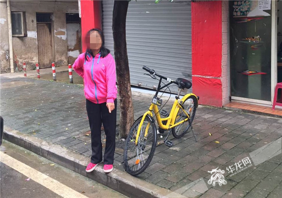 【法制安全】【社會民生】重慶一老闆電動車內放20萬現金被盜