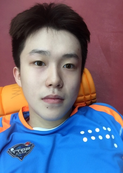 狠似张继科！国乒又双叒叕出17岁男神