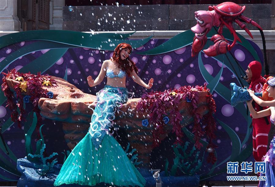 上海迪士尼推出暑期特别节目吸引游客