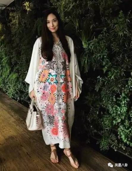 刘涛丈夫都破产了,为什么吴佩慈还执着嫁豪门?