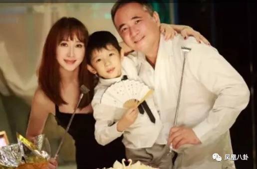 刘涛丈夫都破产了,为什么吴佩慈还执着嫁豪门?