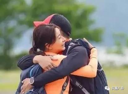 刘涛丈夫都破产了,为什么吴佩慈还执着嫁豪门?