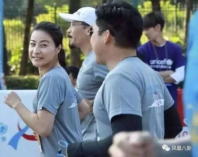刘涛丈夫都破产了,为什么吴佩慈还执着嫁豪门?