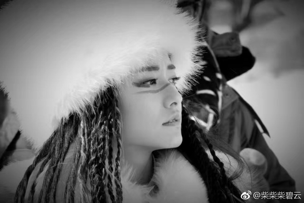 《夏至未至》七七还演过塞娅公主 生活照挺漂亮