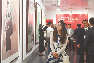 （文体图文 滚动）“中国百家金陵画展”特展 在港开幕