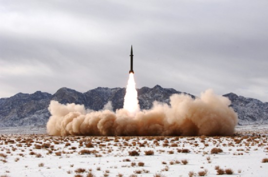 领航人民军队：习主席领导推进强军兴军纪实