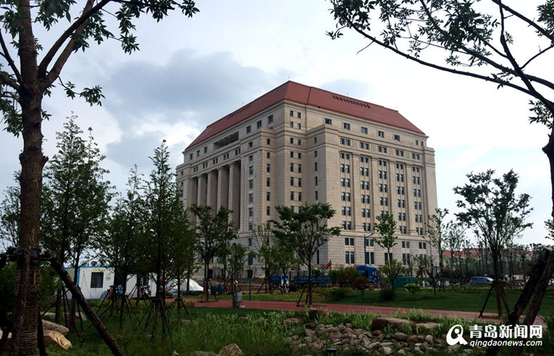 山东大学公共治理研究院在山大青岛校区正式落户 山东大学公共治理研究院在山大青岛校区正式落户_fororder_184f3238e3091ad1847f08_副本