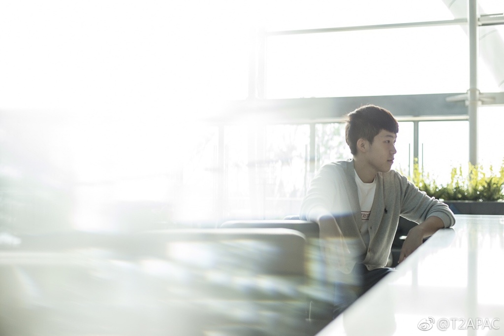 男神!国乒00后小将写真曝光 男神!国乒00后小将写真曝光