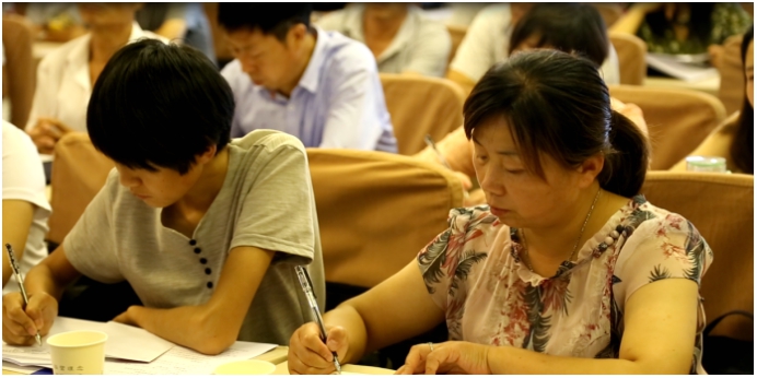 华蒙通一招让周至果农钱袋子鼓起来