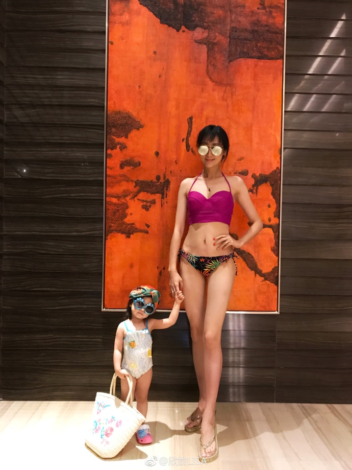 陈浩民老婆蒋丽莎剖腹生4娃 一家六口租房住