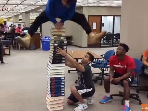 美国读书压力大到要爆炸？ 看这些学校如何走心解压