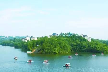 【行游巴渝 标题摘要】有张《重庆高冷地图》已经发布 一起去清凉一夏 【行游巴渝 标题摘要】有张《重庆高冷地图》已经发布 一起去清凉一夏