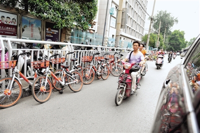 【河南在线列表】郑州暂停共享单车增量投放39万辆 不能再多了