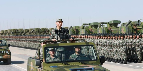 庆祝中国人民解放军建军90周年阅兵在朱日和联合训练基地隆重举行　习近平检阅部队并发表重要讲话