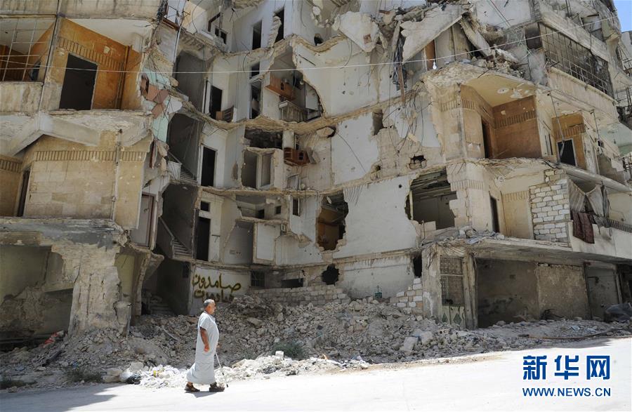 记者手记：艰难困顿　生生不息——记危楼中顽强生活的阿勒颇居民