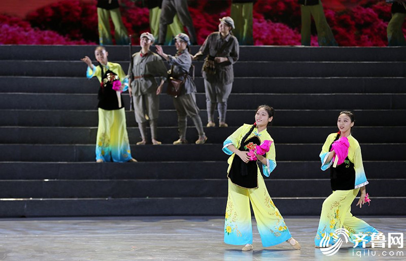 庆祝人民解放军建军90周年文艺演出在山东大剧院举行_fororder_1501344511362_副本