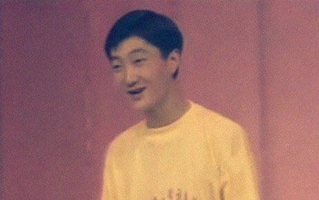 演员王大治18岁旧照曝光 身材消瘦十分青涩(图)