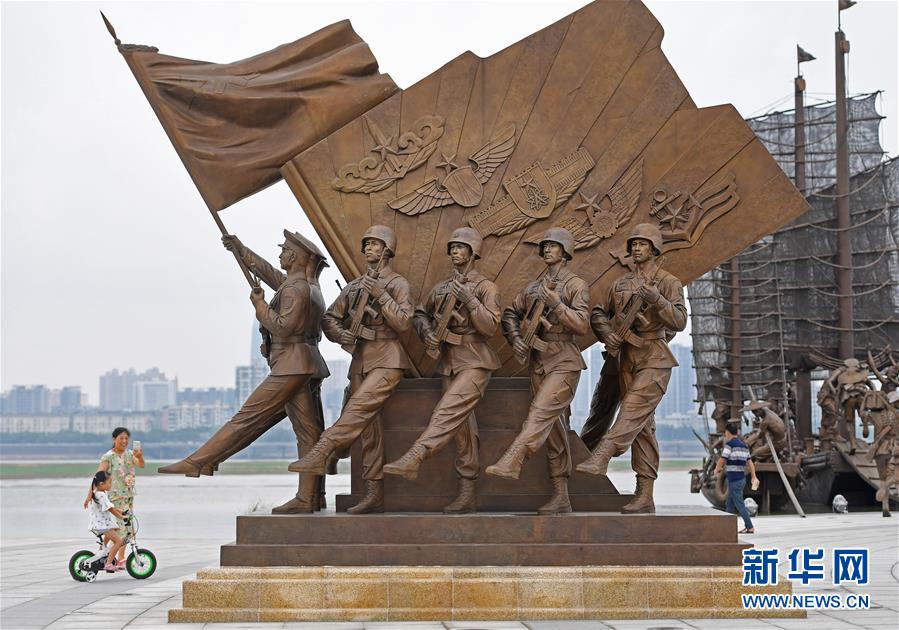 南昌建军雕塑广场向公众开放