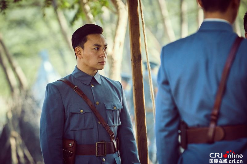 《建军大业》释小龙聂荣臻扮相硬气被赞最具小将气息