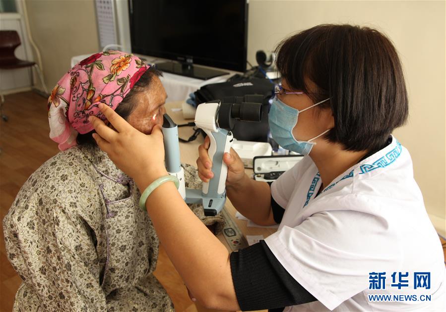 中国内蒙古国际蒙医医院医疗团队赴蒙古国义诊